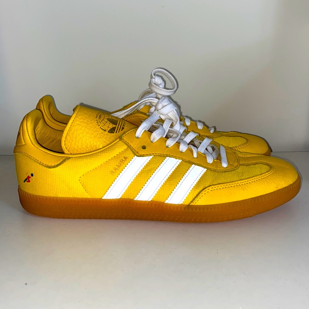 Adidas X Oyster Holdings Samba OG Sneakers Yellow